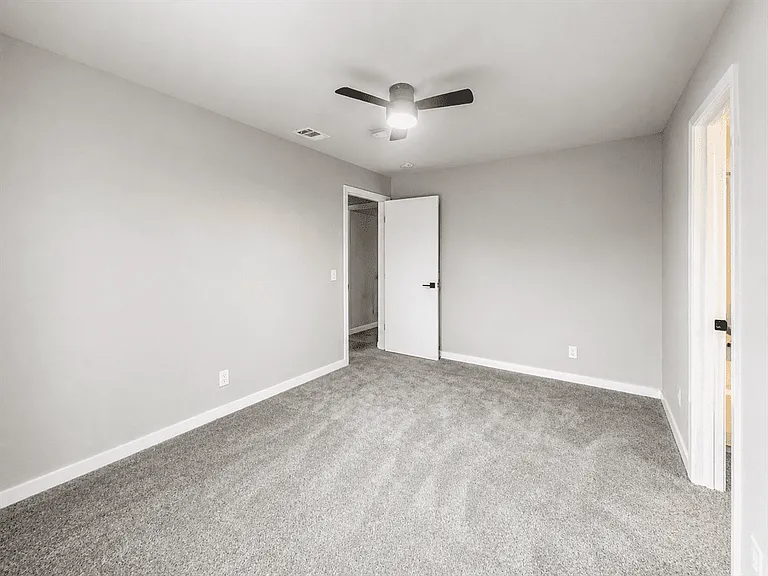 9006 Bowline St — Photo 10