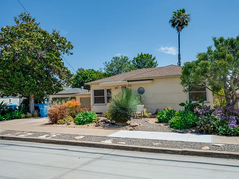 5425 Adams Ave — Photo 3