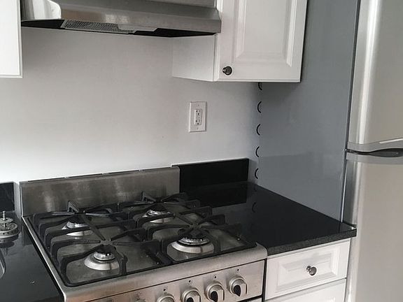 3rd image of 5101 39th Ave APT L31