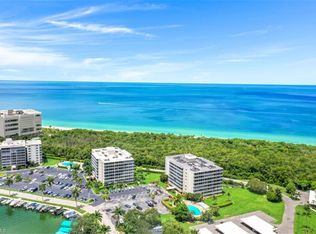 5 Bluebill Ave APT 210, Naples, FL 34108