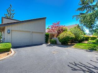 1627 Tollhouse Ln, Clovis, CA 93611