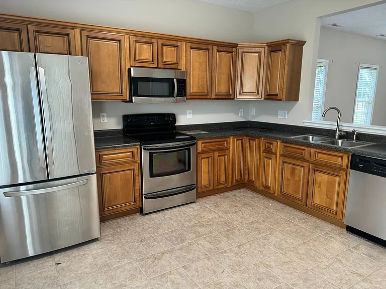 1600 Wards Ferry Rd #201 — Photo 3