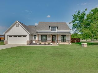 5600 Herkes Ct, Fort Worth, TX 76126