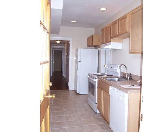 5th image of 1400 Bainbridge St