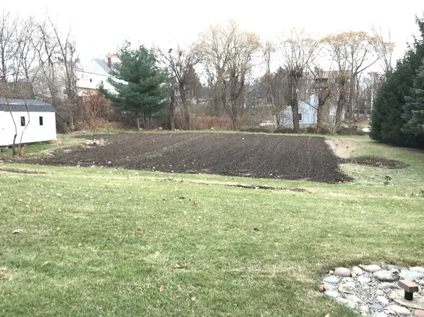 0 Heron St, West Roxbury, MA 02132