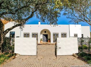 363 E Terra Alta Dr, San Antonio, TX 78209