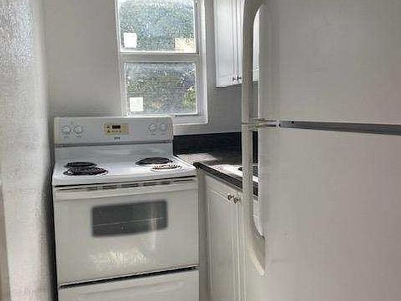 5th image of 2034 Washington St APT 7