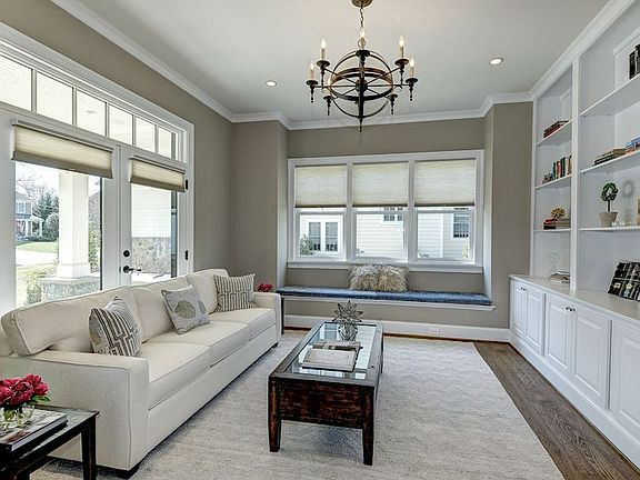 Front Salon