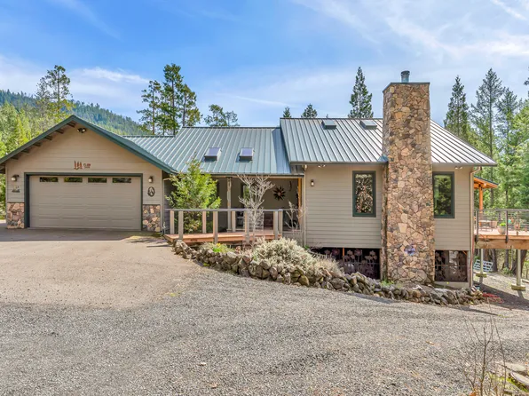 2455 Cobleigh Rd, Eagle Pt, OR 97524