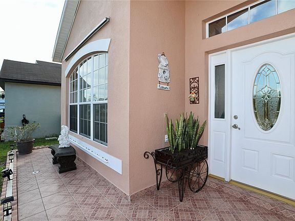 3rd image of 1810 Karat Ct