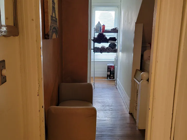 288 E 1st St #TOP FURNISHED — Photo 25