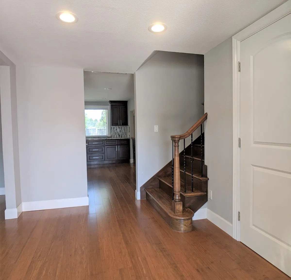 4 bed, 3.0 bath, 2300 sqft, $5,800 — Photo 4