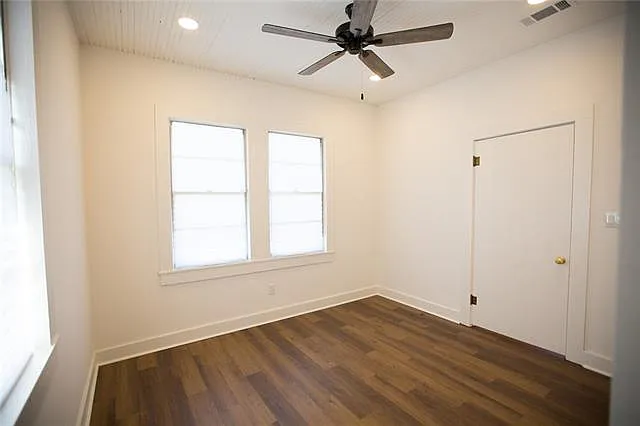 533 Maple Ave — Photo 4