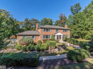10310 Henderson Rd, Fairfax Station, VA 22039