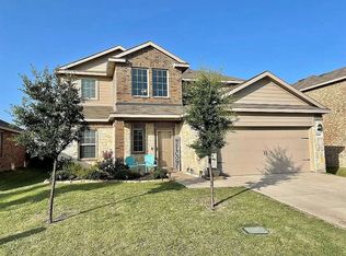 2310 Julia Ln, Forney, TX 75126