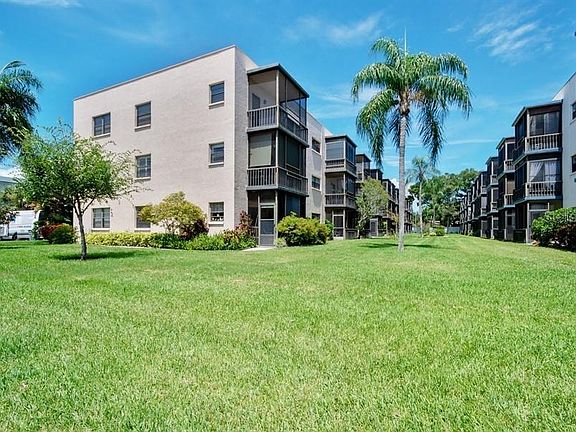2nd image of 5971 Terrace Park Dr N Unit 304