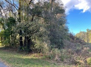 6079 E Waverly St, Inverness, FL 34452