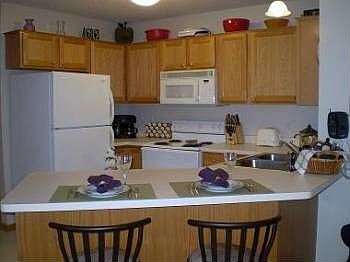 4th image of 1705 Riverwood Dr