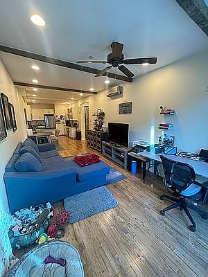 4th image of 18-10 Astoria Blvd #1A
