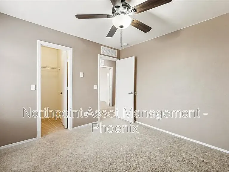 4906 N 113th Dr — Photo 18