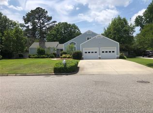 4262 N Walnut St, Lumberton, NC 28358