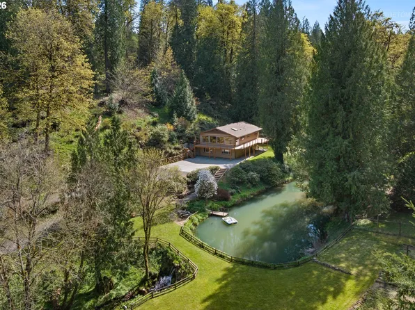 26020 SW Heaton Creek Dr, Newberg, OR 97132