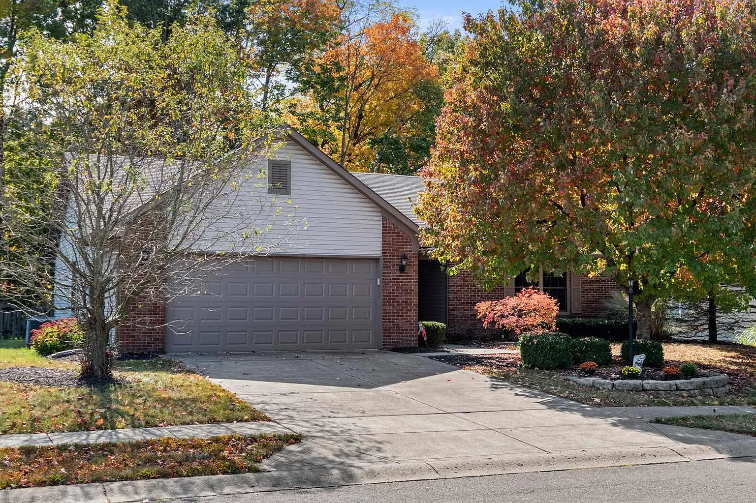 12515 Winding Creek Ln photo 1