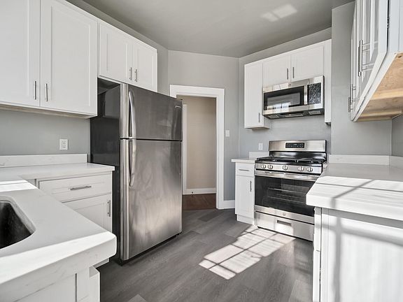 5th image of 65 Cervantes Blvd