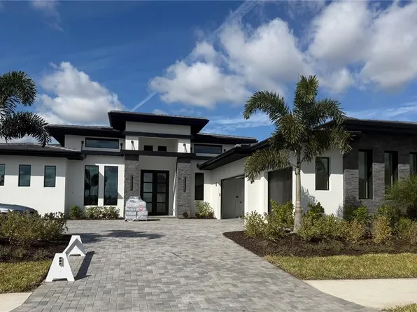 1010 Blue Shell Loop, Sarasota, FL 34240