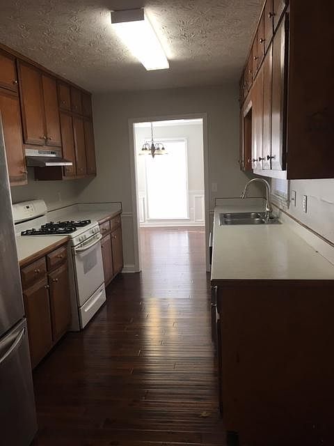 1st image of 2657 Laurel Woods Ln SE