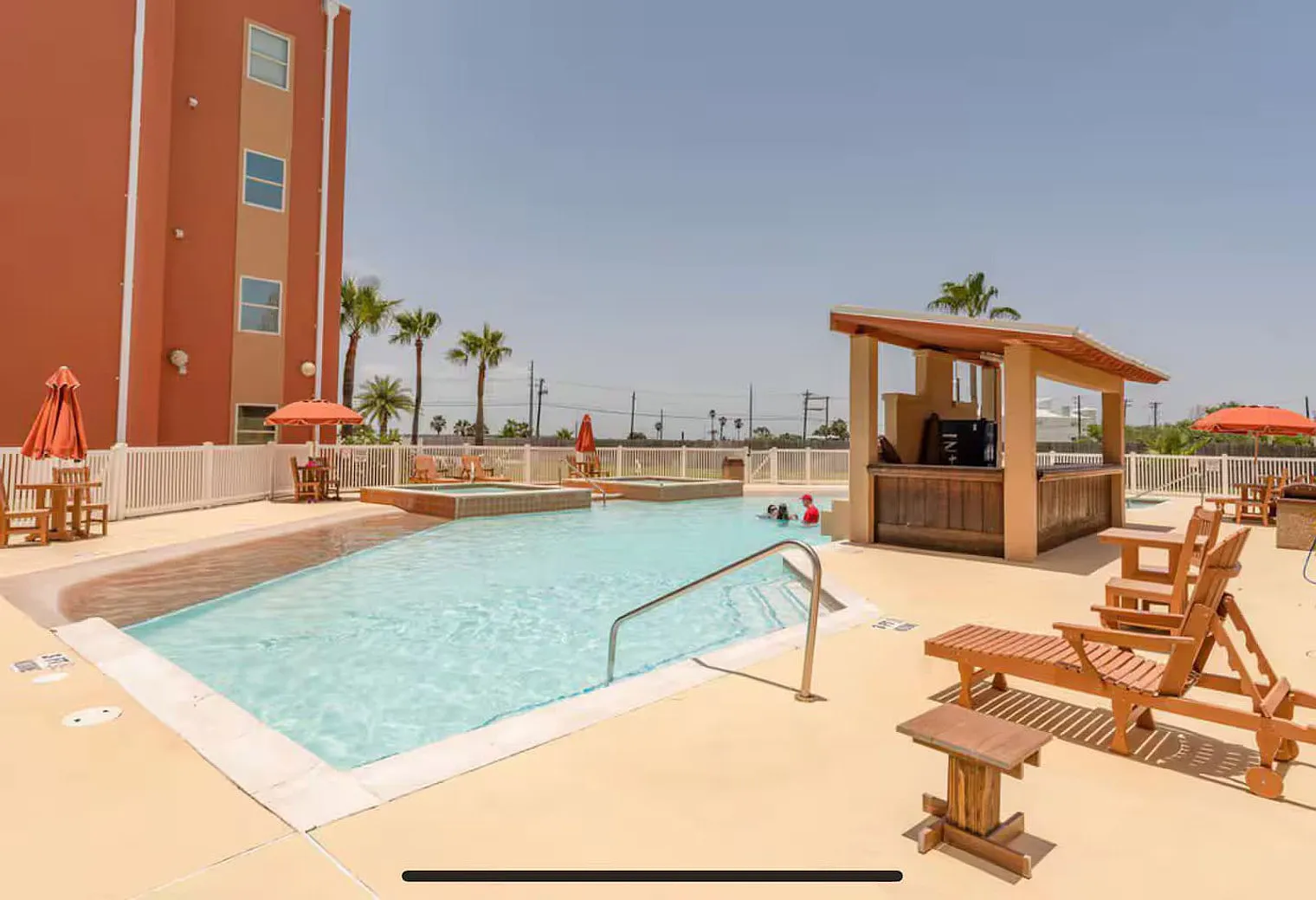 2 bed, 2.0 bath, 1194 sqft, $4,510 — Photo 4