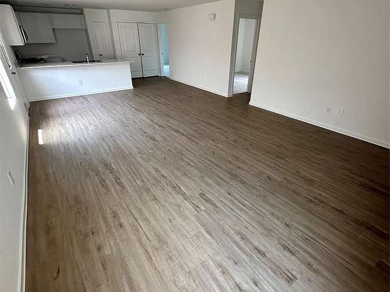 1518 San Sebastien Dr — Photo 11