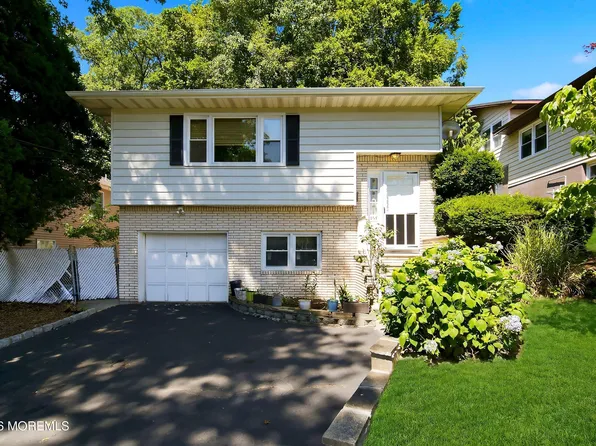 444 W Lookout Avenue, Hackensack, NJ 07601
