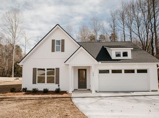 199 Bradley Dill Rd, Campobello, SC 29322