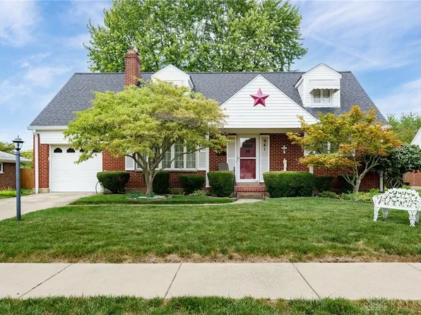 941 Gardner Rd, Dayton, OH 45429