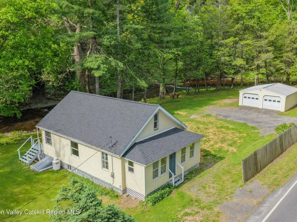 755 Glasco Turnpike, Saugerties, NY 12477