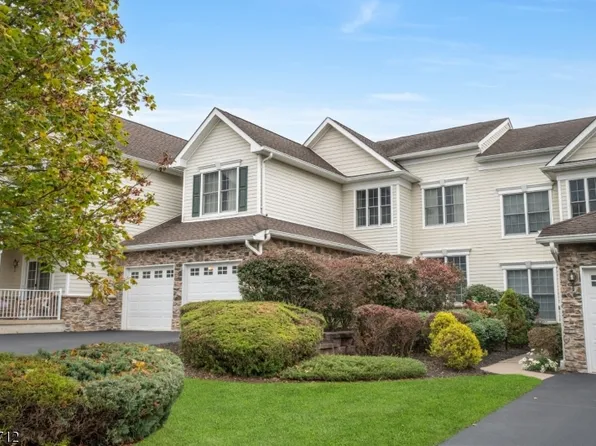 72 Briar Ct, Hardyston Twp., NJ 07419