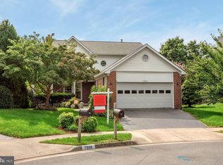 7906 Morning Ride Ct, Alexandria, VA 22315