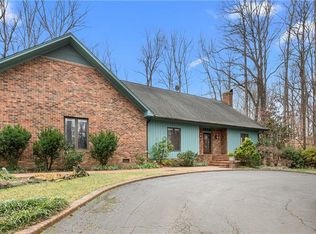 3559 Old Onslow Rd, Greensboro, NC 27407