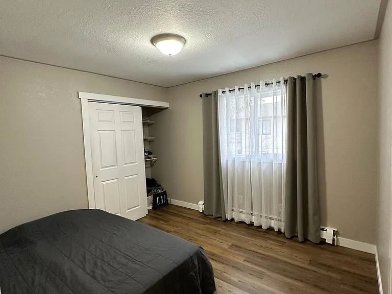3303 Cope St #2 — Photo 13