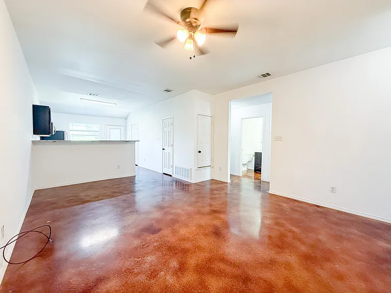 231 N Mary Jo Dr #A — Photo 2
