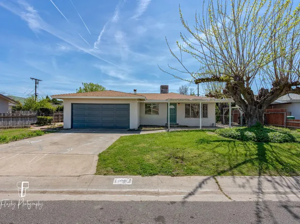 1071 E Vandalia Avenue, Porterville, CA 93257