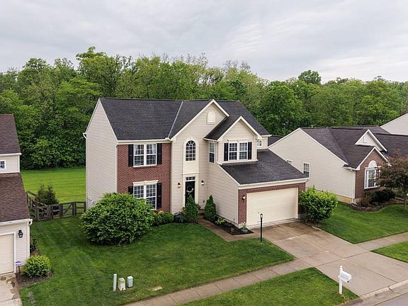 2nd image of 255 Delaware Dr