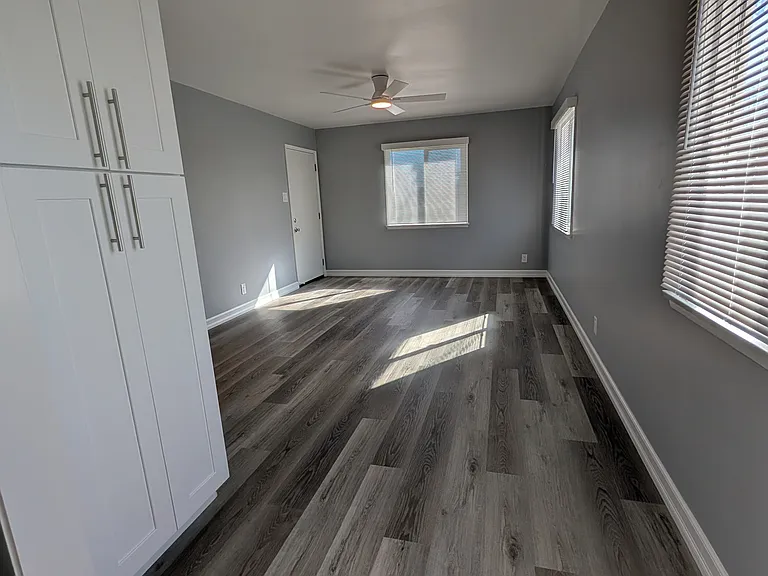 313 N Indiana Ave #313 — Photo 7