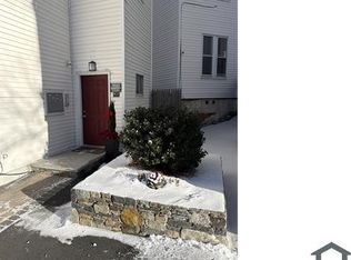 70 Harrison St APT 3, Worcester, MA 01604