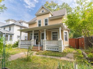 1714 Irving Ave N, Minneapolis, MN 55411