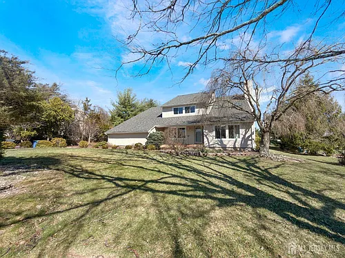 592 Cabot Hill Rd Photo 1