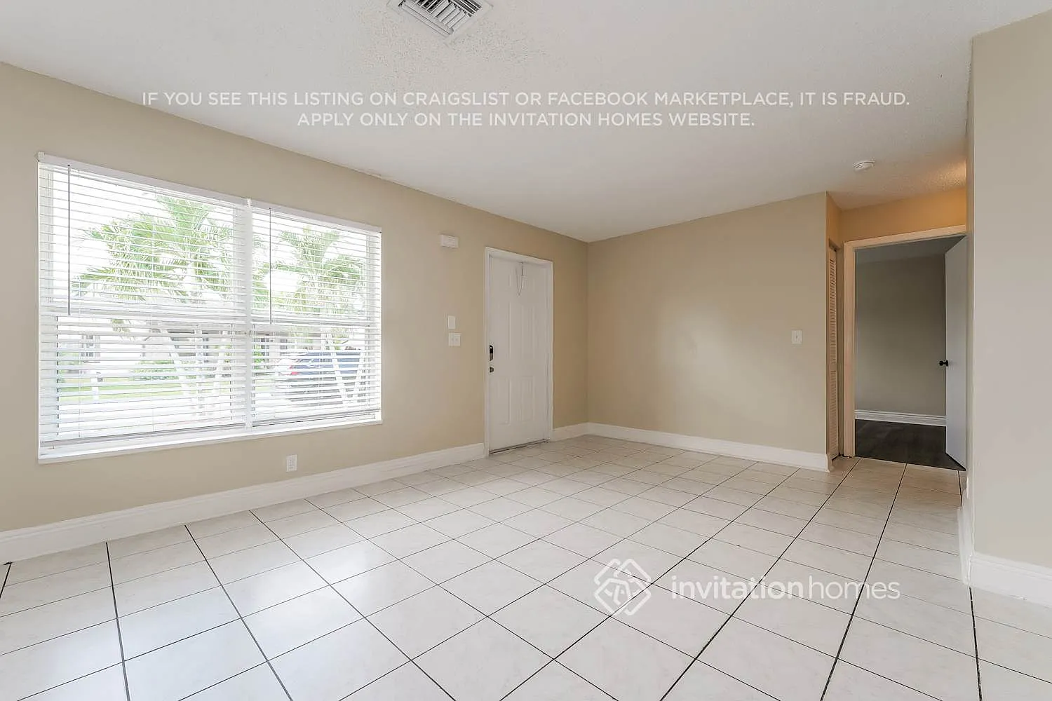 5431 Twin Oakes Rd Lake Worth, FL 33463 — Photo 4