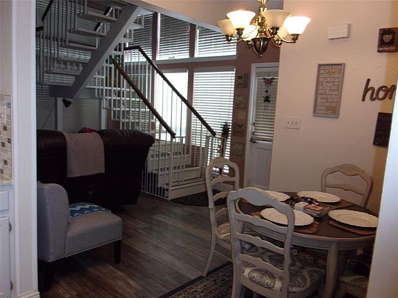 3rd image of 6220 Bentwood Trl APT 505
