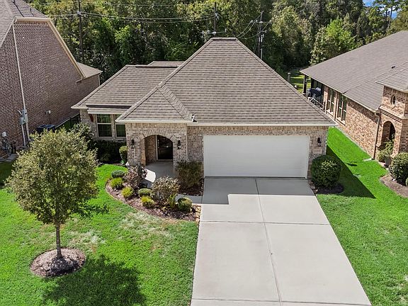 2nd image of 12215 Forest Villas Ln